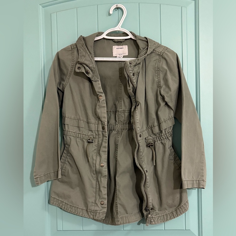Old Navy Cargo Jacket (girl)